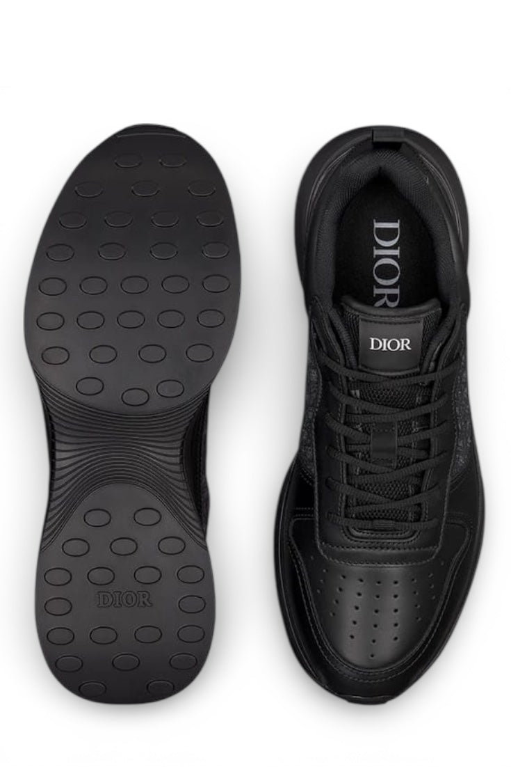 Luxury Men Mid Ankle Sneaker Signature