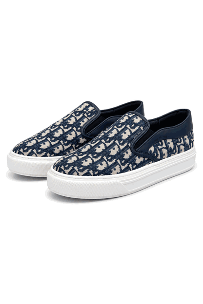 Premium Man Mid Ankle Sneaker