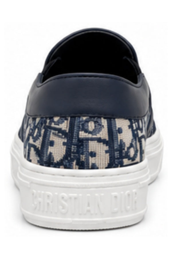 Premium Man Mid Ankle Sneaker