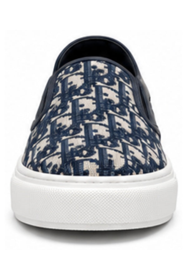 Premium Man Mid Ankle Sneaker