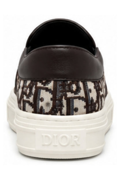 Premium Man Mid Ankle Sneaker